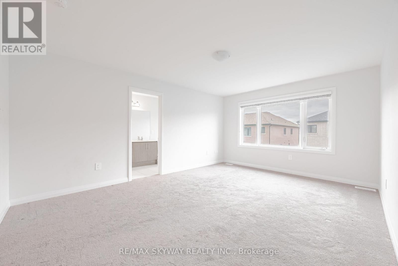 26 Corley Street, Kawartha Lakes (Lindsay), Ontario  K9V 5R8 - Photo 34 - X12137719