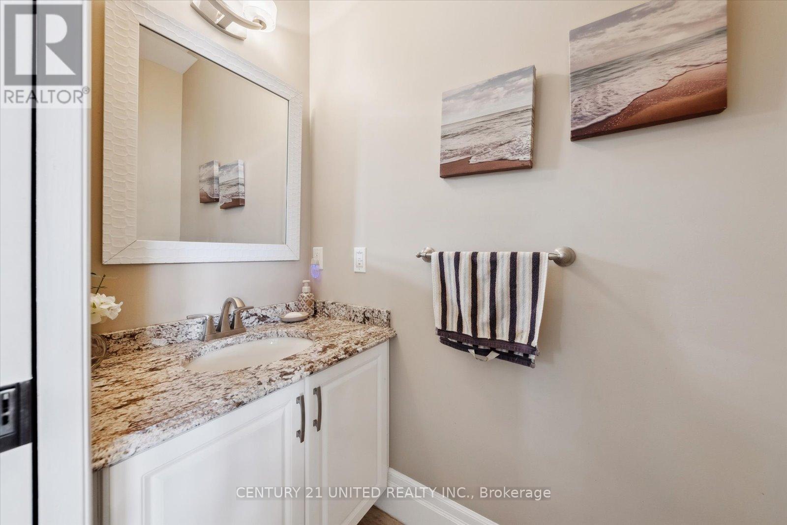 154 - 301 Carnegie Avenue, Peterborough North (University Heights), Ontario  K9L 0B3 - Photo 15 - X12138256