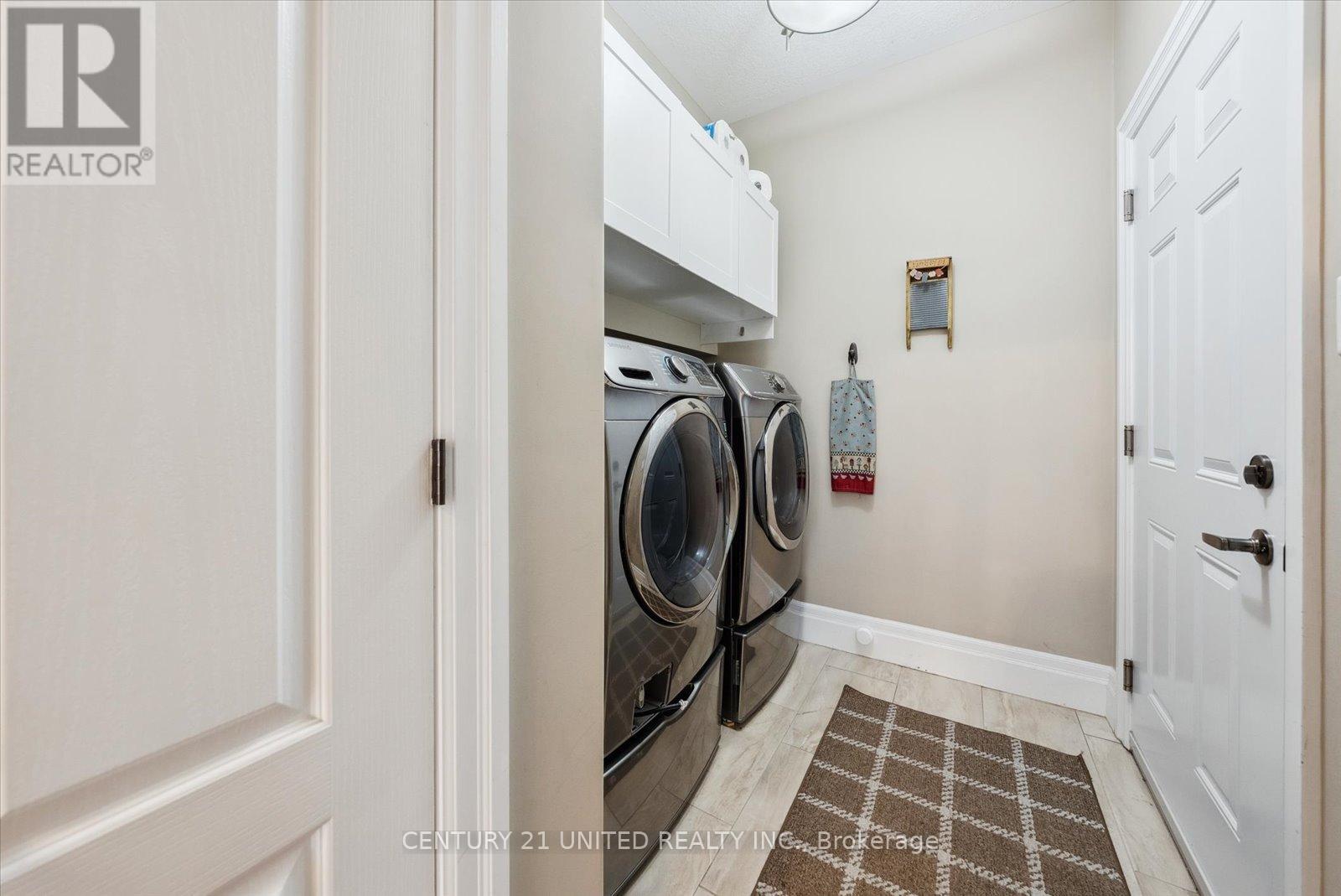 154 - 301 Carnegie Avenue, Peterborough North (University Heights), Ontario  K9L 0B3 - Photo 16 - X12138256