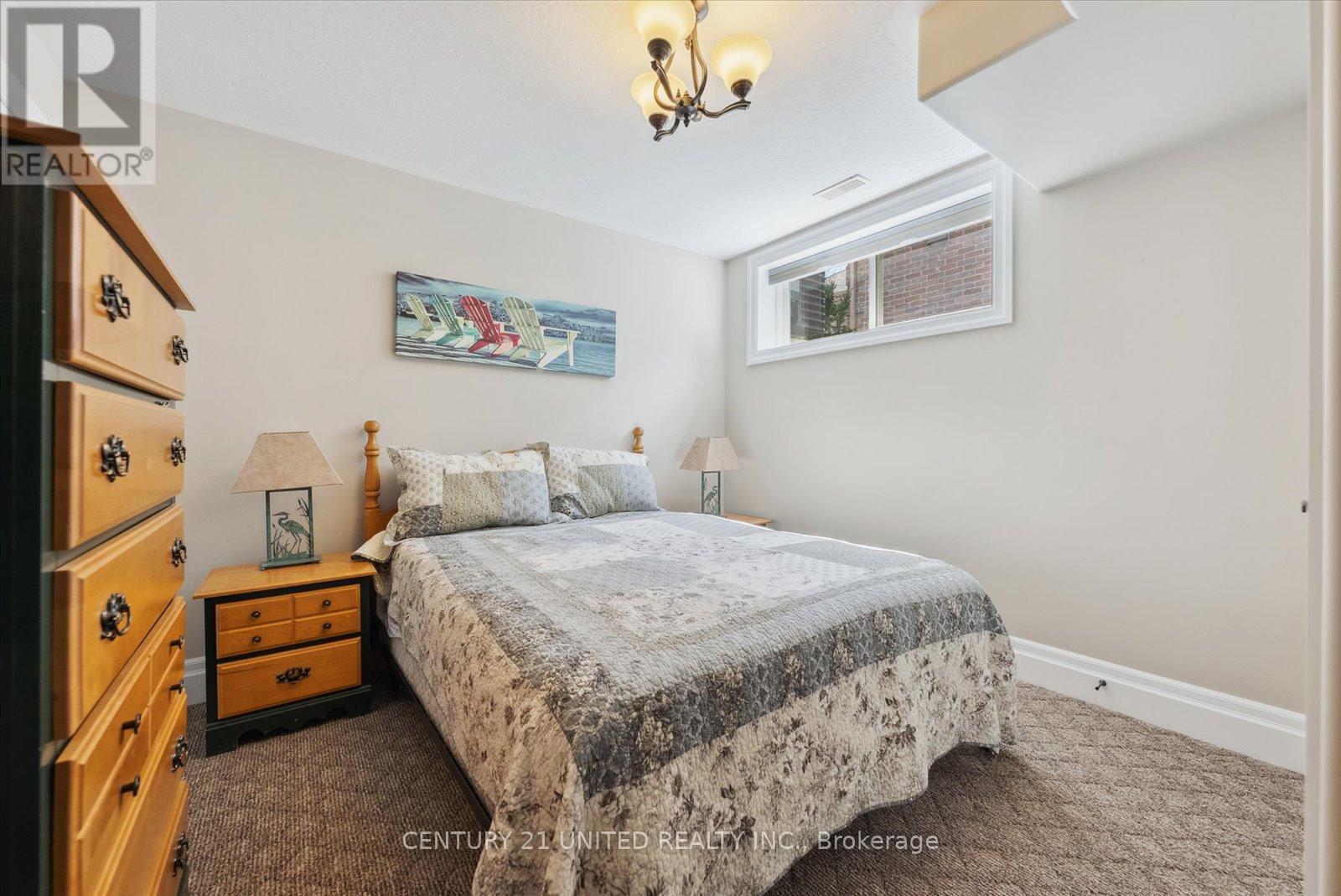 154 - 301 Carnegie Avenue, Peterborough North (University Heights), Ontario  K9L 0B3 - Photo 23 - X12138256