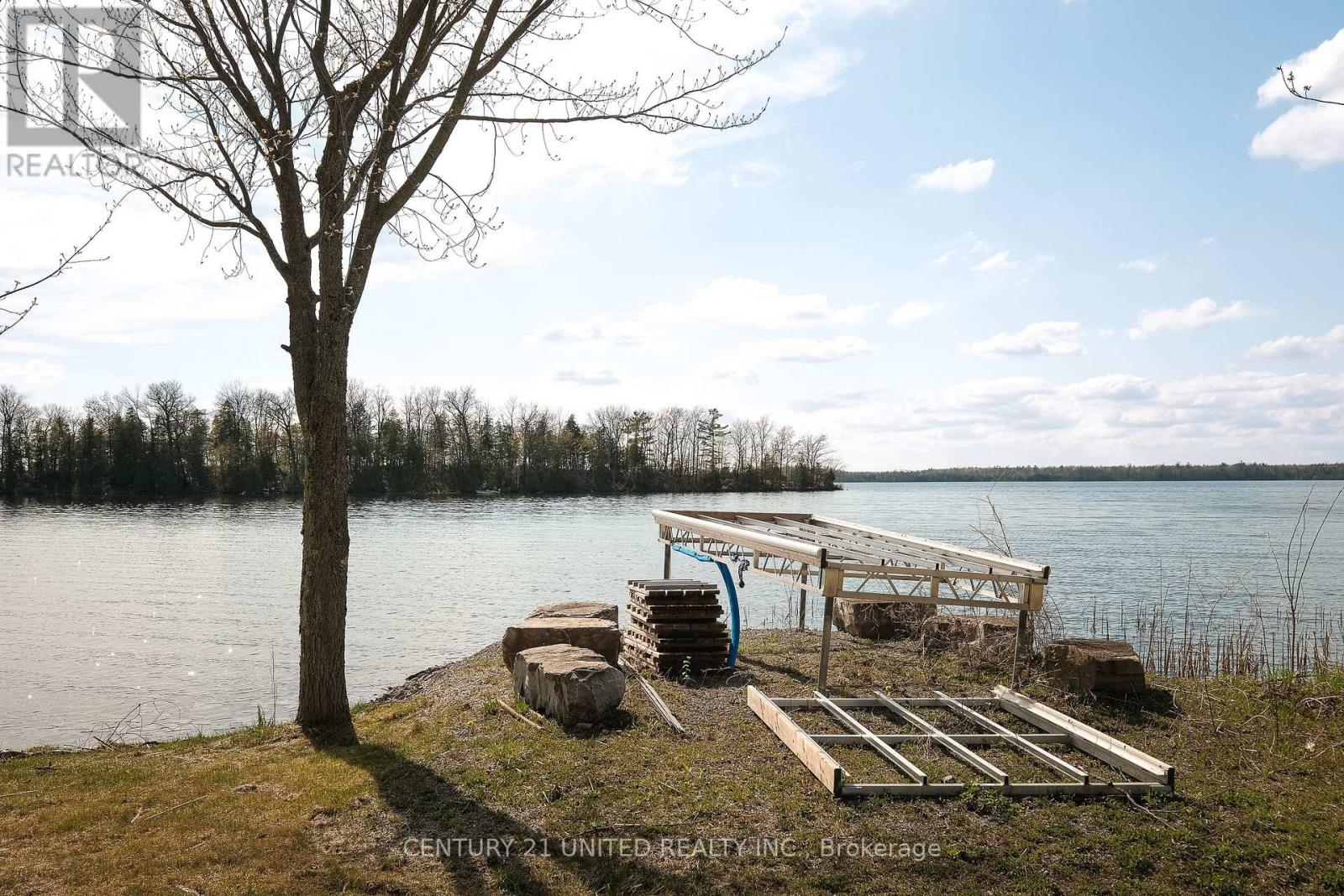 115 Rollie's Bay Road, Curve Lake First Nation 35 (Curve Lake First Nation), Ontario  K0L 2H0 - Photo 7 - X12138277
