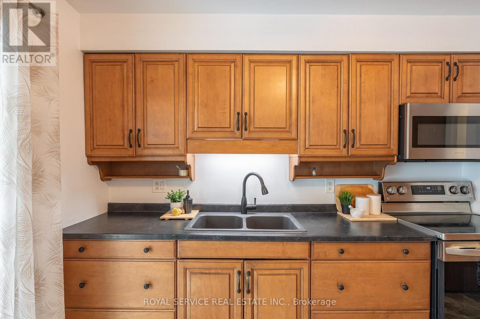 1229 Deyell Line, Cavan Monaghan (Cavan Twp), Ontario  L0A 1G0 - Photo 11 - X12138413