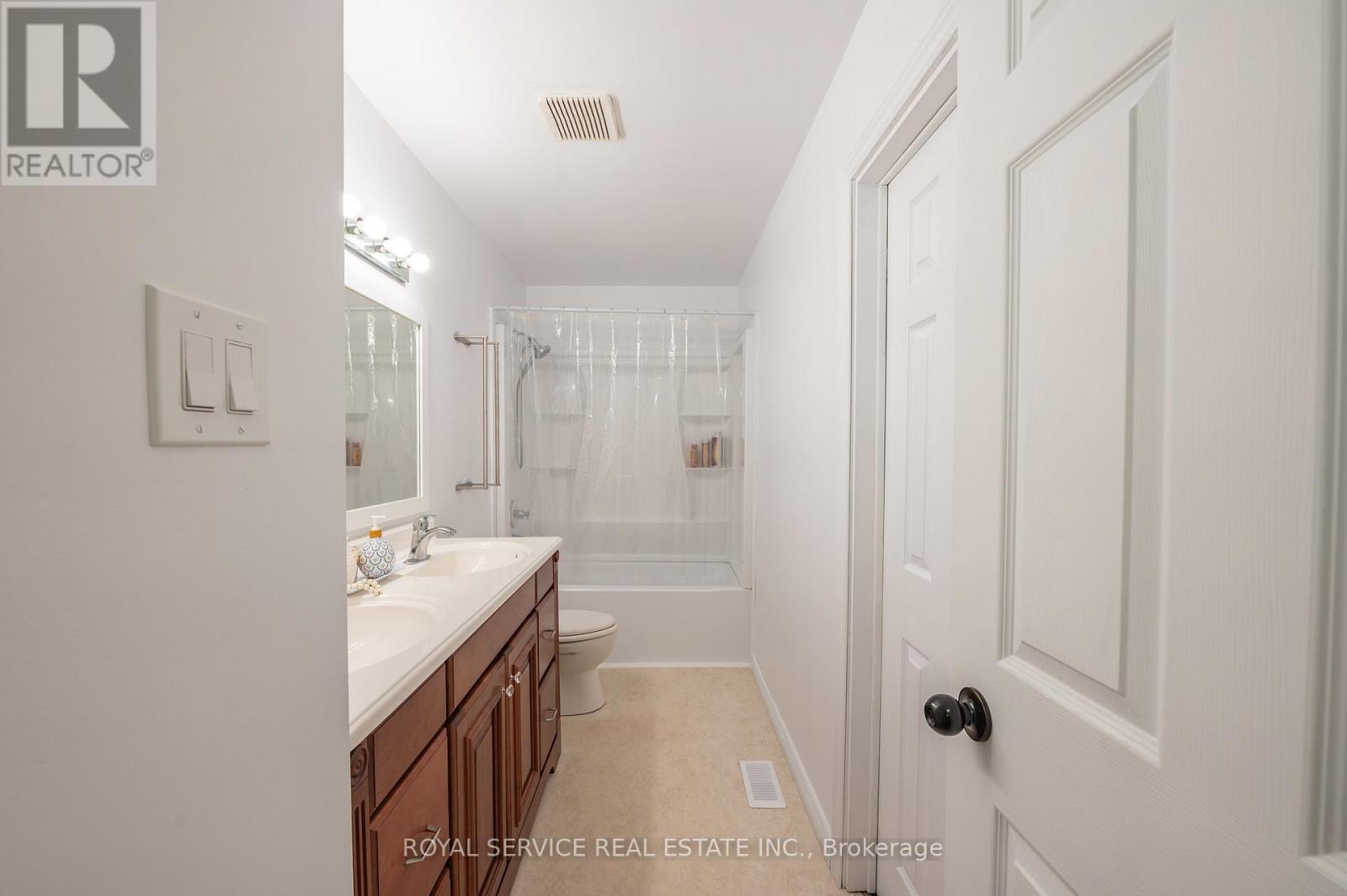 1229 Deyell Line, Cavan Monaghan (Cavan Twp), Ontario  L0A 1G0 - Photo 14 - X12138413