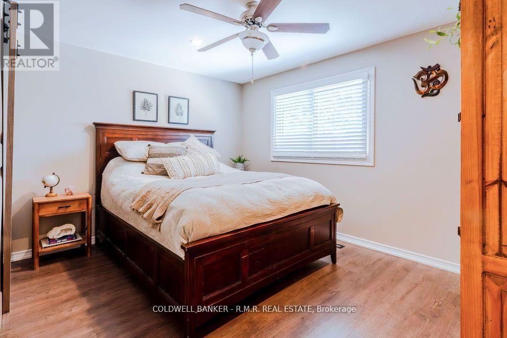 2 Rogers Road, Kawartha Lakes (Lindsay), Ontario  K9V 5C3 - Photo 18 - X12138515