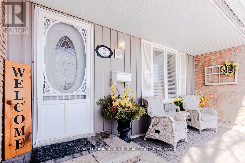 2 Rogers Road, Kawartha Lakes (Lindsay), Ontario  K9V 5C3 - Photo 2 - X12138515