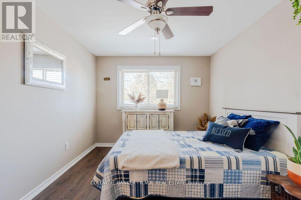 2 Rogers Road, Kawartha Lakes (Lindsay), Ontario  K9V 5C3 - Photo 24 - X12138515