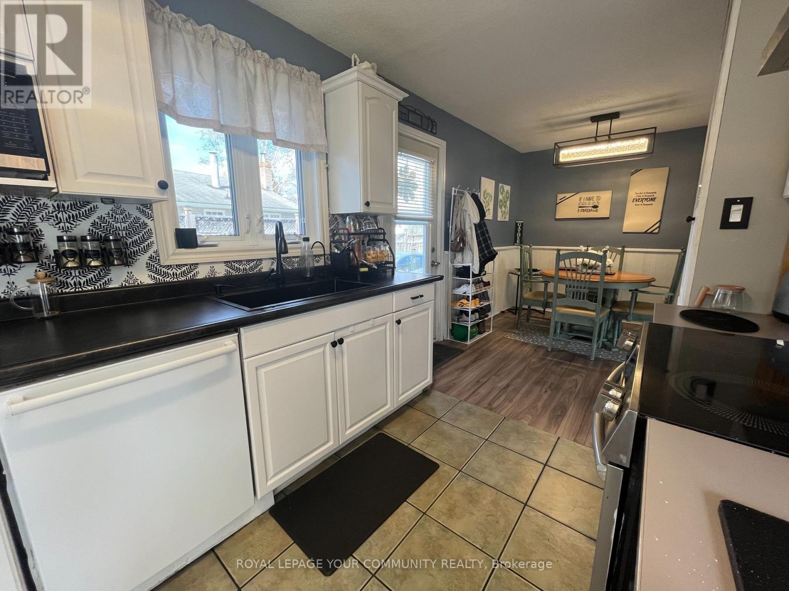 42 Sprucedale Street, Highlands East (Bicroft Ward), Ontario  K0L 1M0 - Photo 19 - X12138532