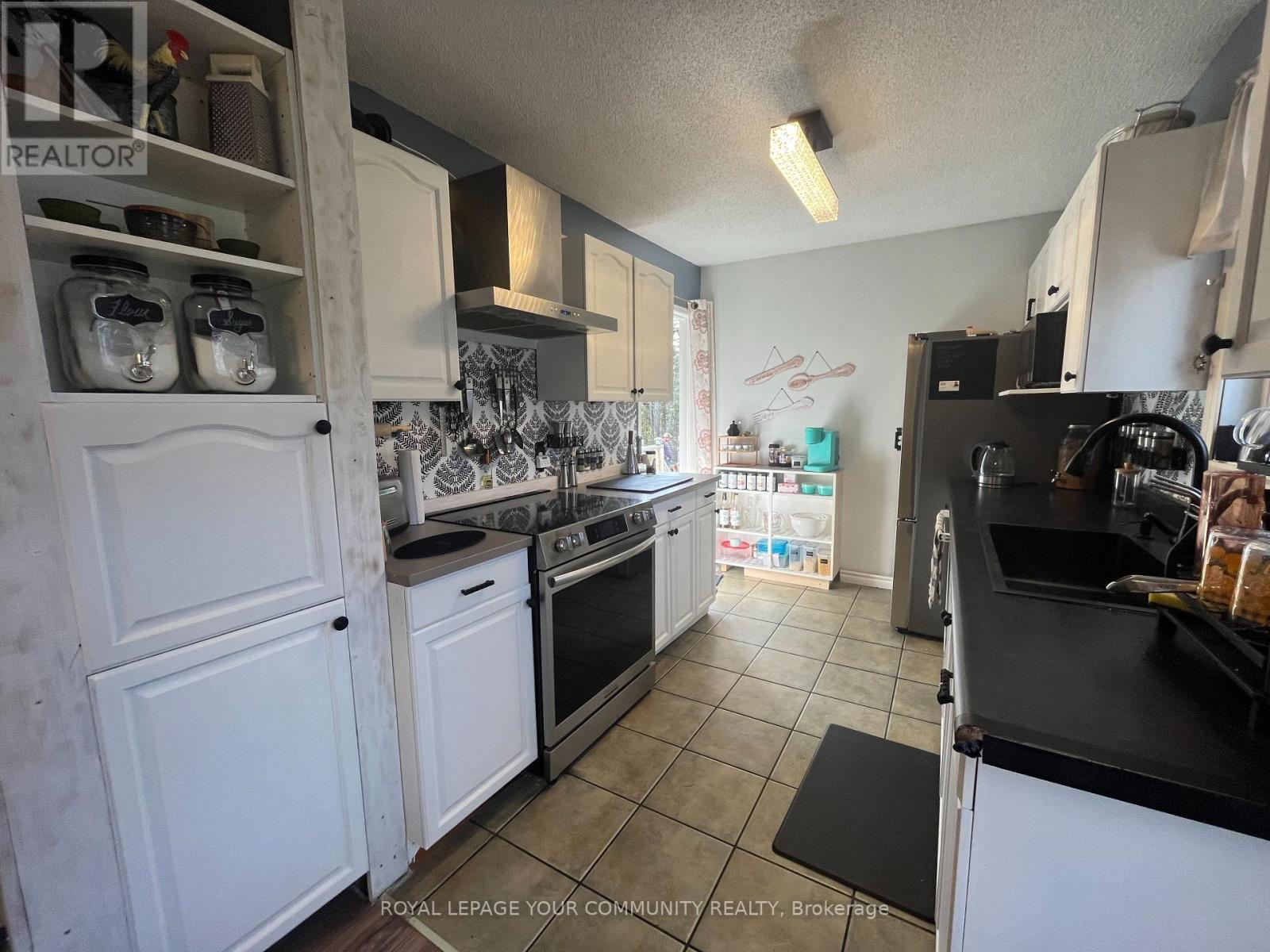 42 Sprucedale Street, Highlands East (Bicroft Ward), Ontario  K0L 1M0 - Photo 23 - X12138532