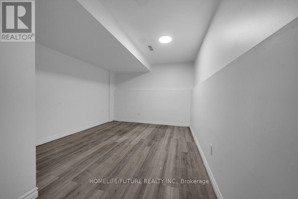 453 Crystal Drive, Peterborough South (East), Ontario  K9J 8L3 - Photo 25 - X12138940