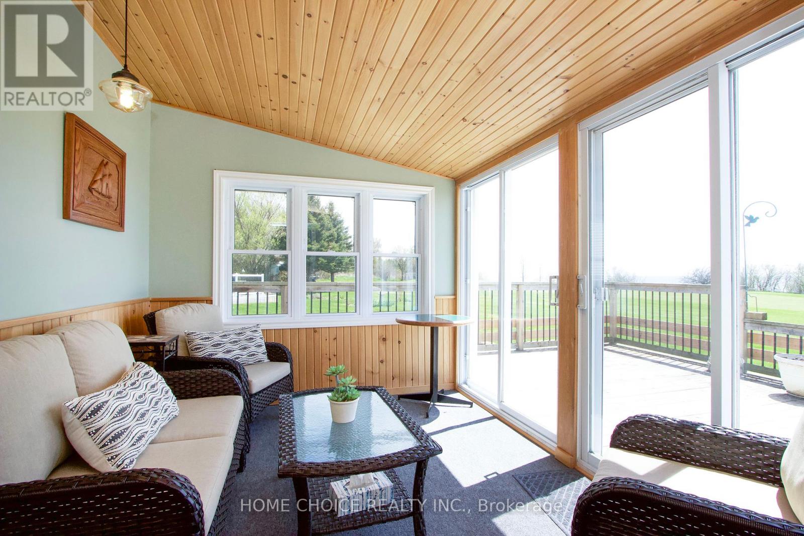 101 The Cove Road, Clarington (Newcastle), Ontario  L1B 1B2 - Photo 17 - E12139181