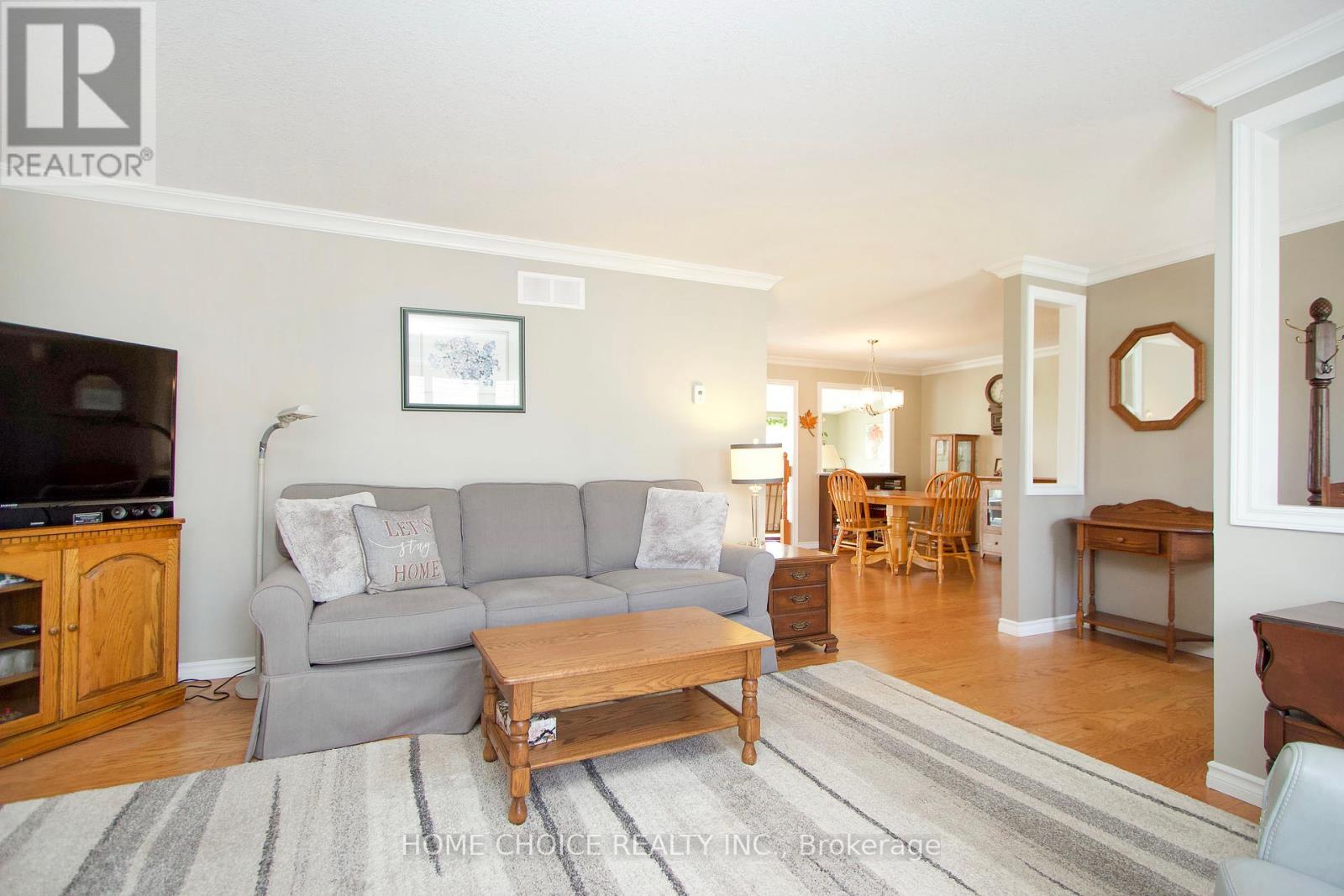 101 The Cove Road, Clarington (Newcastle), Ontario  L1B 1B2 - Photo 7 - E12139181