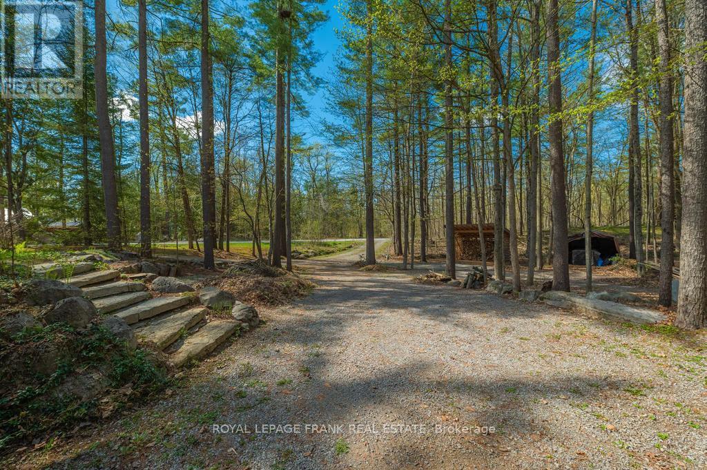 132 Sugarbush Crescent, Trent Lakes, Ontario  K0L 1J0 - Photo 35 - X12139267