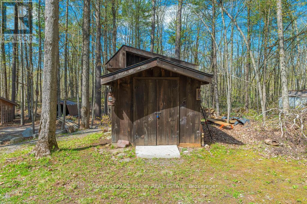 132 Sugarbush Crescent, Trent Lakes, Ontario  K0L 1J0 - Photo 37 - X12139267
