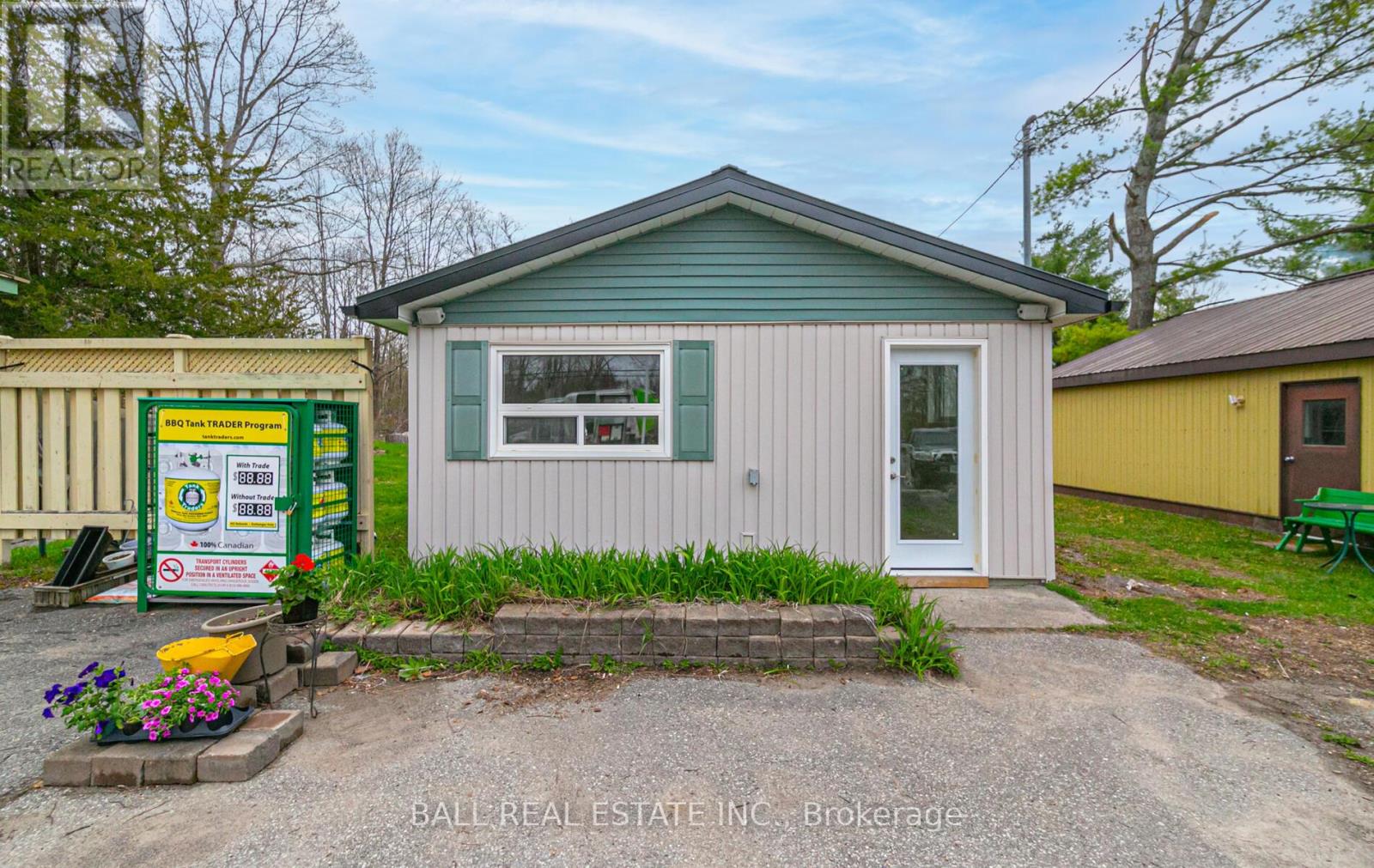 4007 County 6 Road, North Kawartha, Ontario  K0L 2H0 - Photo 2 - X12139289