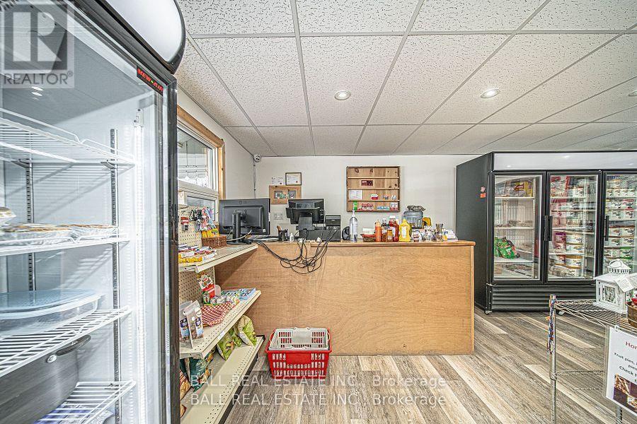 4007 County 6 Road, North Kawartha, Ontario  K0L 2H0 - Photo 28 - X12139289