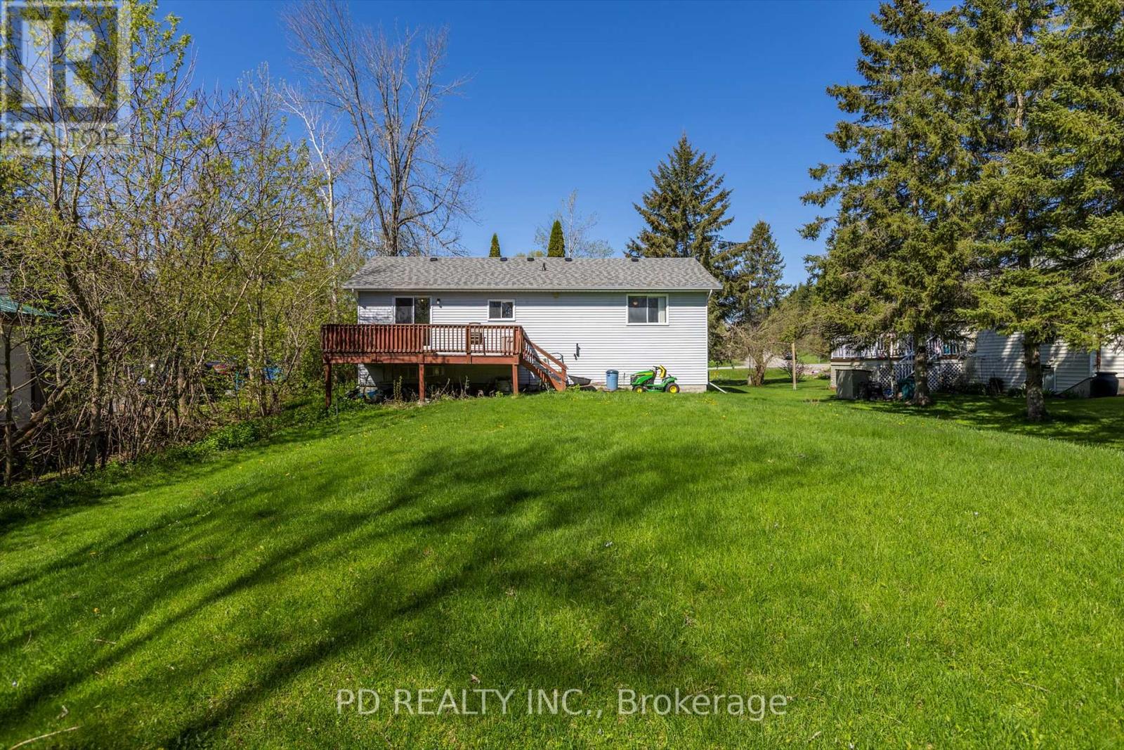 40 Clearview Drive, Kawartha Lakes (Emily), Ontario  K0L 2W0 - Photo 31 - X12139327