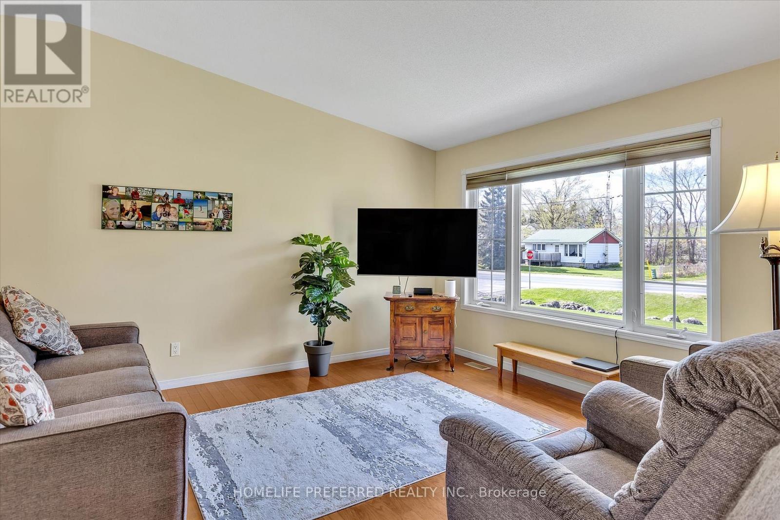 2445 Workman Street, Cavan Monaghan (Cavan Twp), Ontario  L0A 1C0 - Photo 11 - X12139374