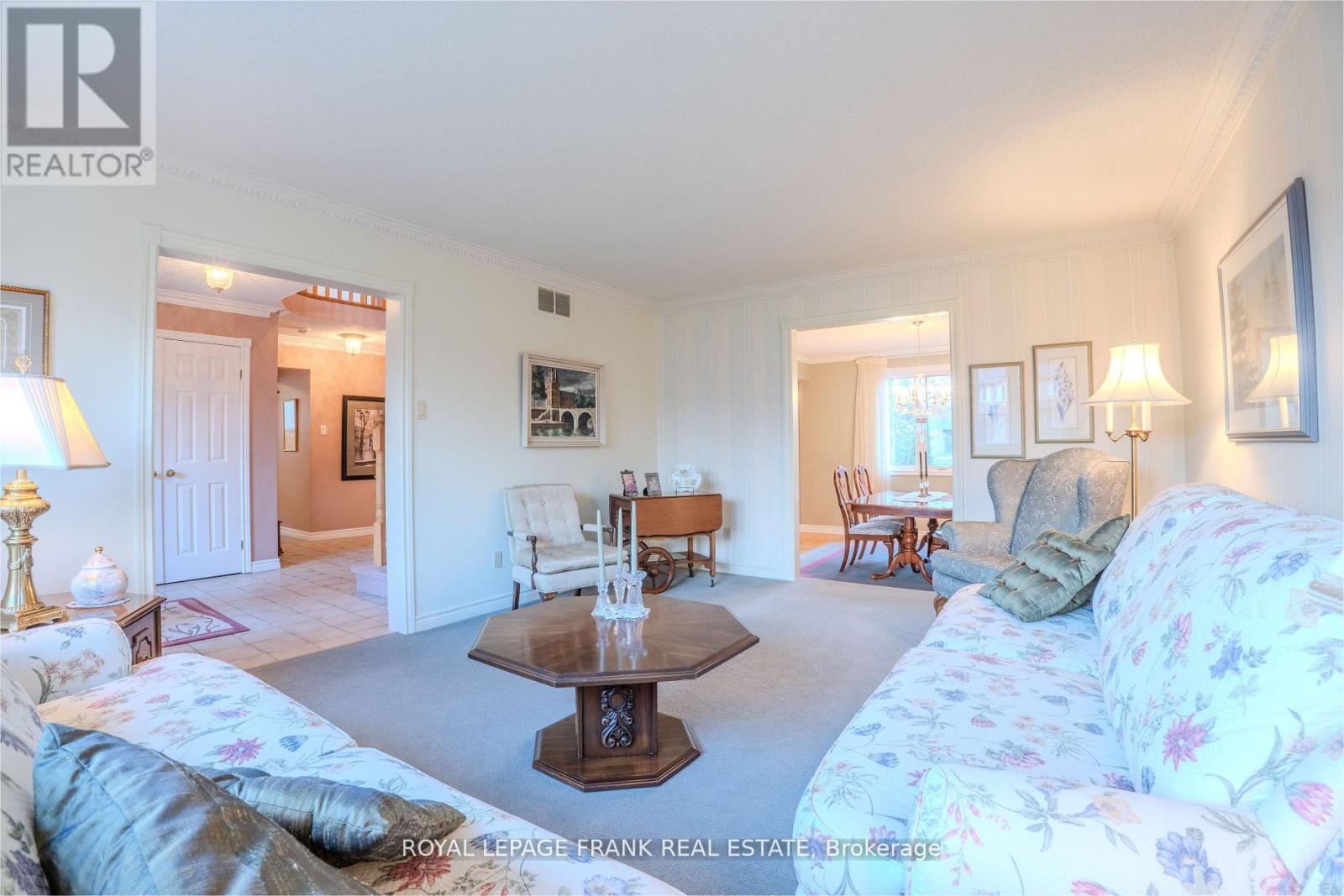 1 Dunsford Court, Kawartha Lakes (Lindsay), Ontario  K9V 5T3 - Photo 14 - X12139498