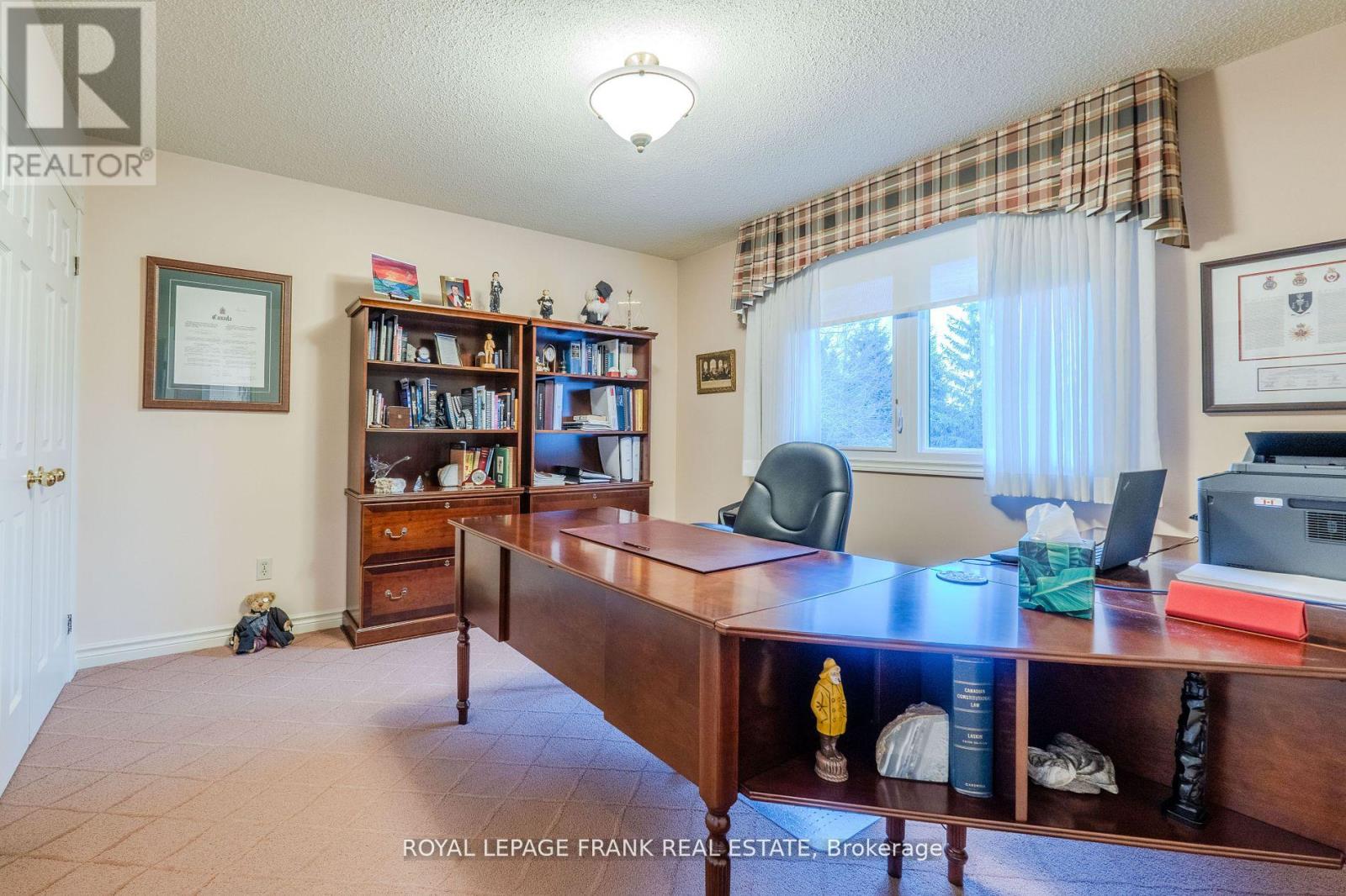 1 Dunsford Court, Kawartha Lakes (Lindsay), Ontario  K9V 5T3 - Photo 28 - X12139498
