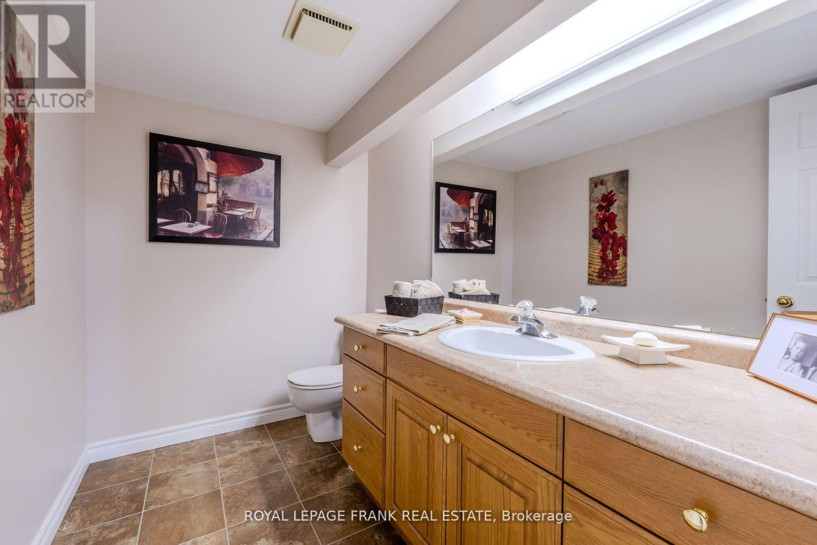 1 Dunsford Court, Kawartha Lakes (Lindsay), Ontario  K9V 5T3 - Photo 34 - X12139498