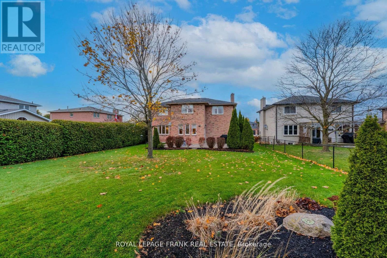 1 Dunsford Court, Kawartha Lakes (Lindsay), Ontario  K9V 5T3 - Photo 39 - X12139498