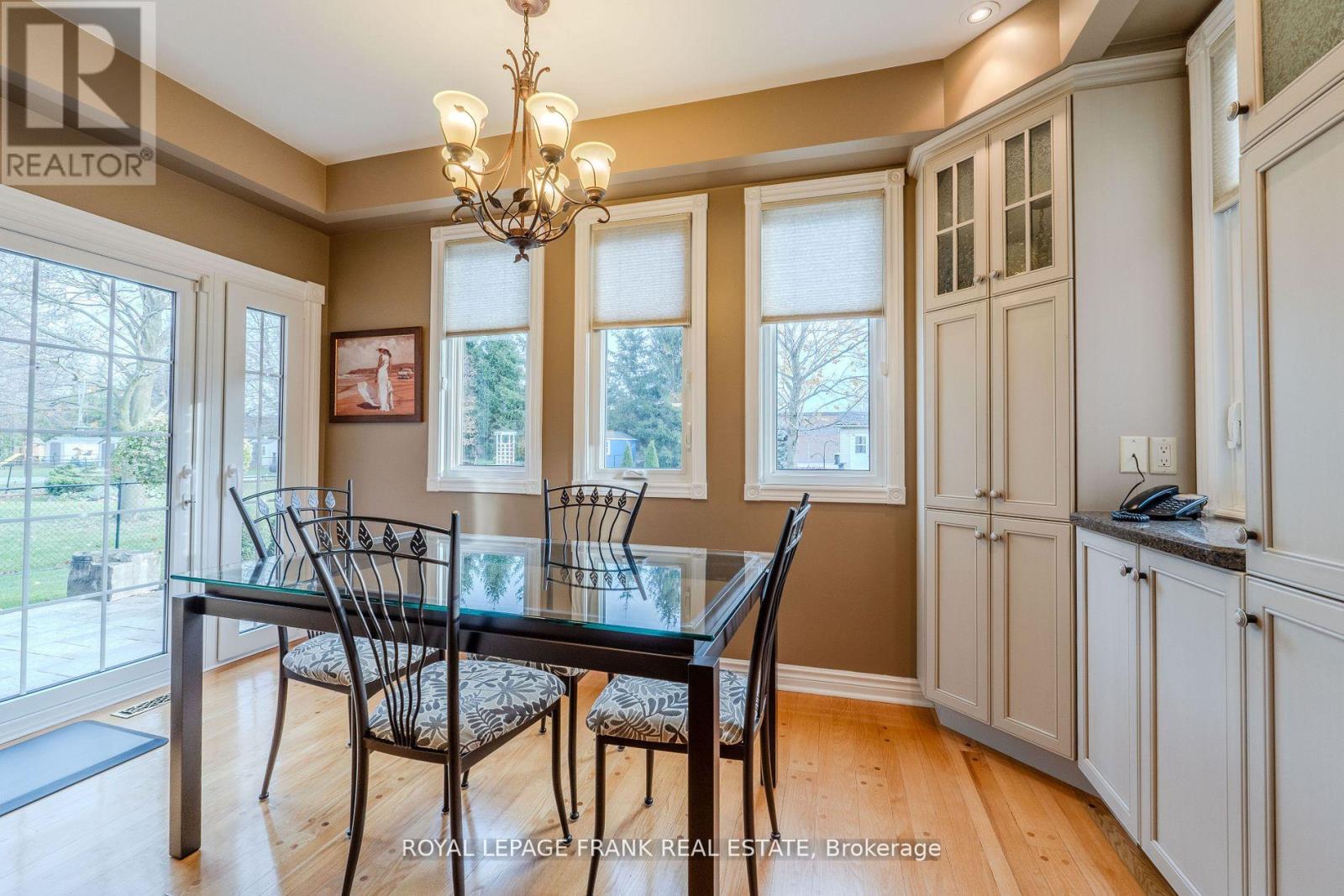 1 Dunsford Court, Kawartha Lakes (Lindsay), Ontario  K9V 5T3 - Photo 9 - X12139498
