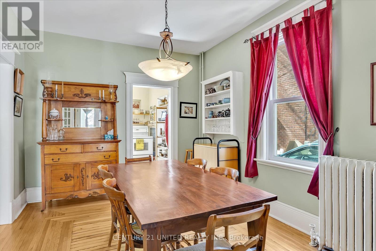 311 Pearl Avenue, Peterborough Central (Old West End), Ontario  K9J 5G4 - Photo 15 - X12139632