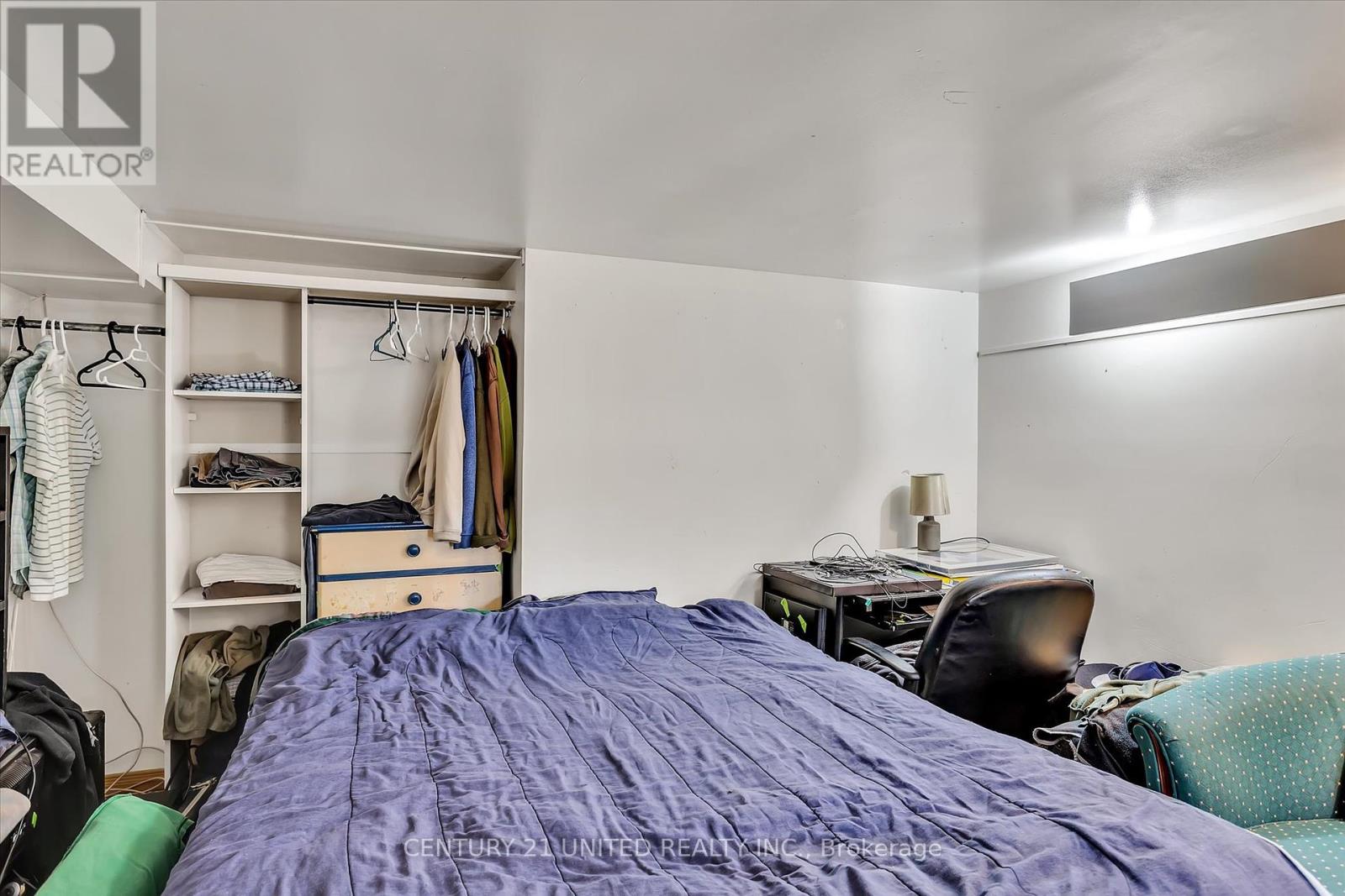 311 Pearl Avenue, Peterborough Central (Old West End), Ontario  K9J 5G4 - Photo 35 - X12139632