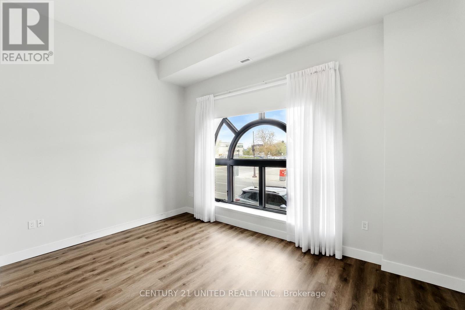 202 - 475 George Street N, Peterborough (Downtown), Ontario  K9J 3G6 - Photo 10 - X12139813