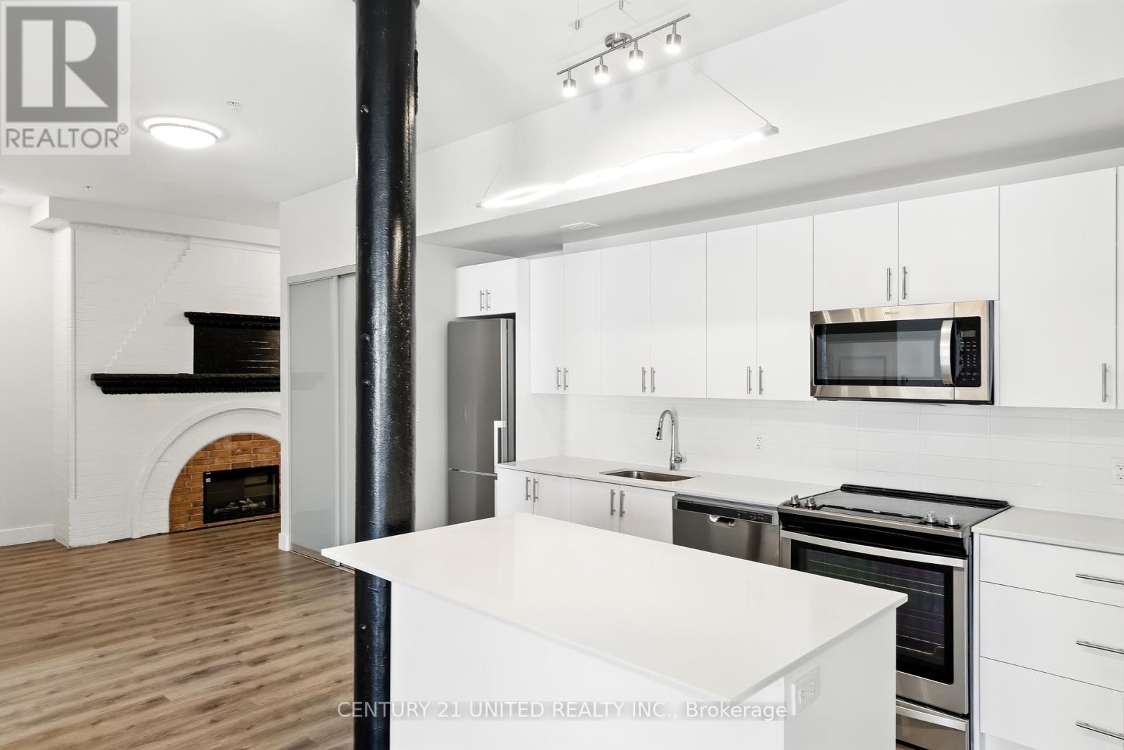 202 - 475 George Street N, Peterborough (Downtown), Ontario  K9J 3G6 - Photo 6 - X12139813
