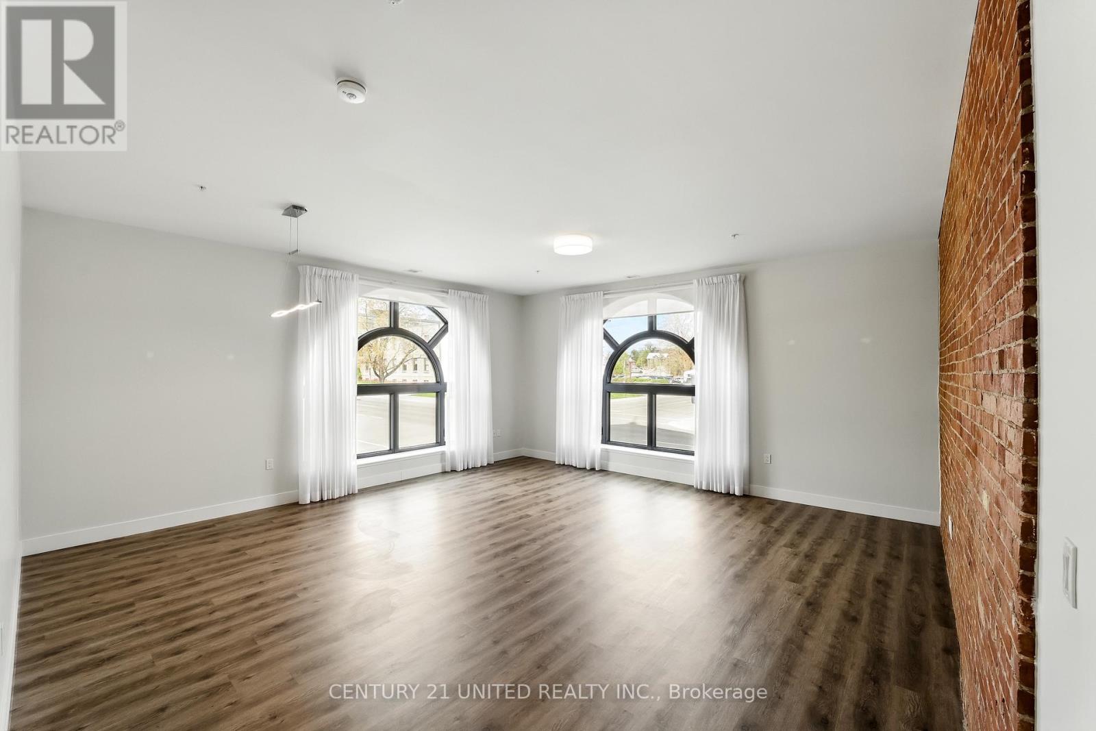 202 - 475 George Street N, Peterborough (Downtown), Ontario  K9J 3G6 - Photo 7 - X12139813