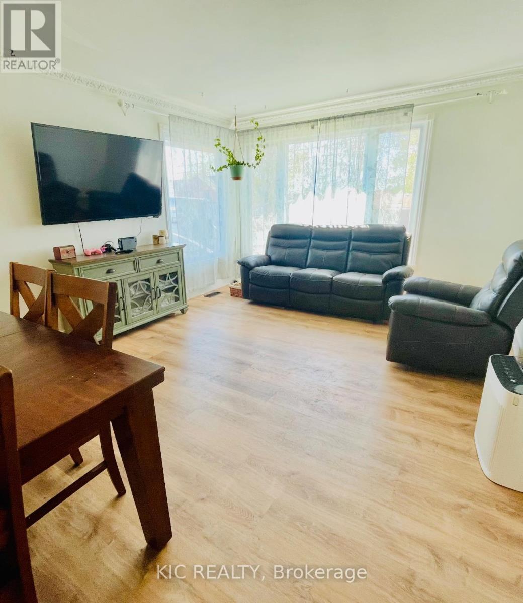 11 Mclean Avenue, Havelock-Belmont-Methuen (Havelock), Ontario  K0L 1Z0 - Photo 39 - X12140140