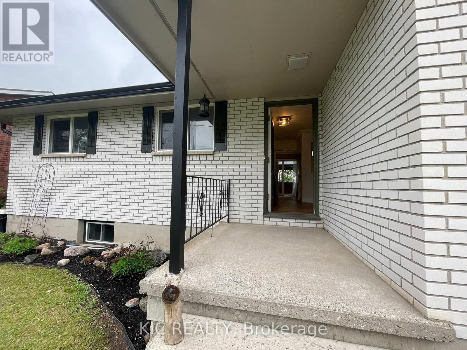 11 Mclean Avenue, Havelock-Belmont-Methuen (Havelock), Ontario  K0L 1Z0 - Photo 41 - X12140140