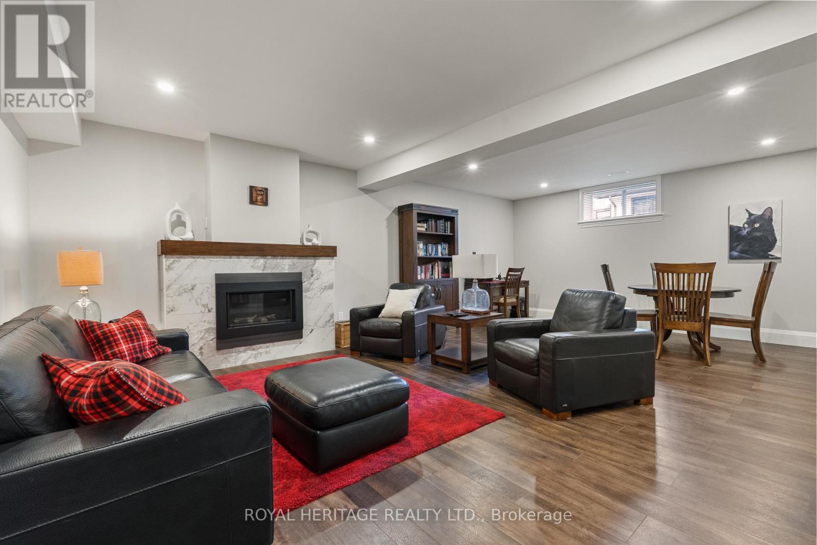 16 Regent Street, Kawartha Lakes (Lindsay), Ontario  K9V 3T7 - Photo 17 - X12140639