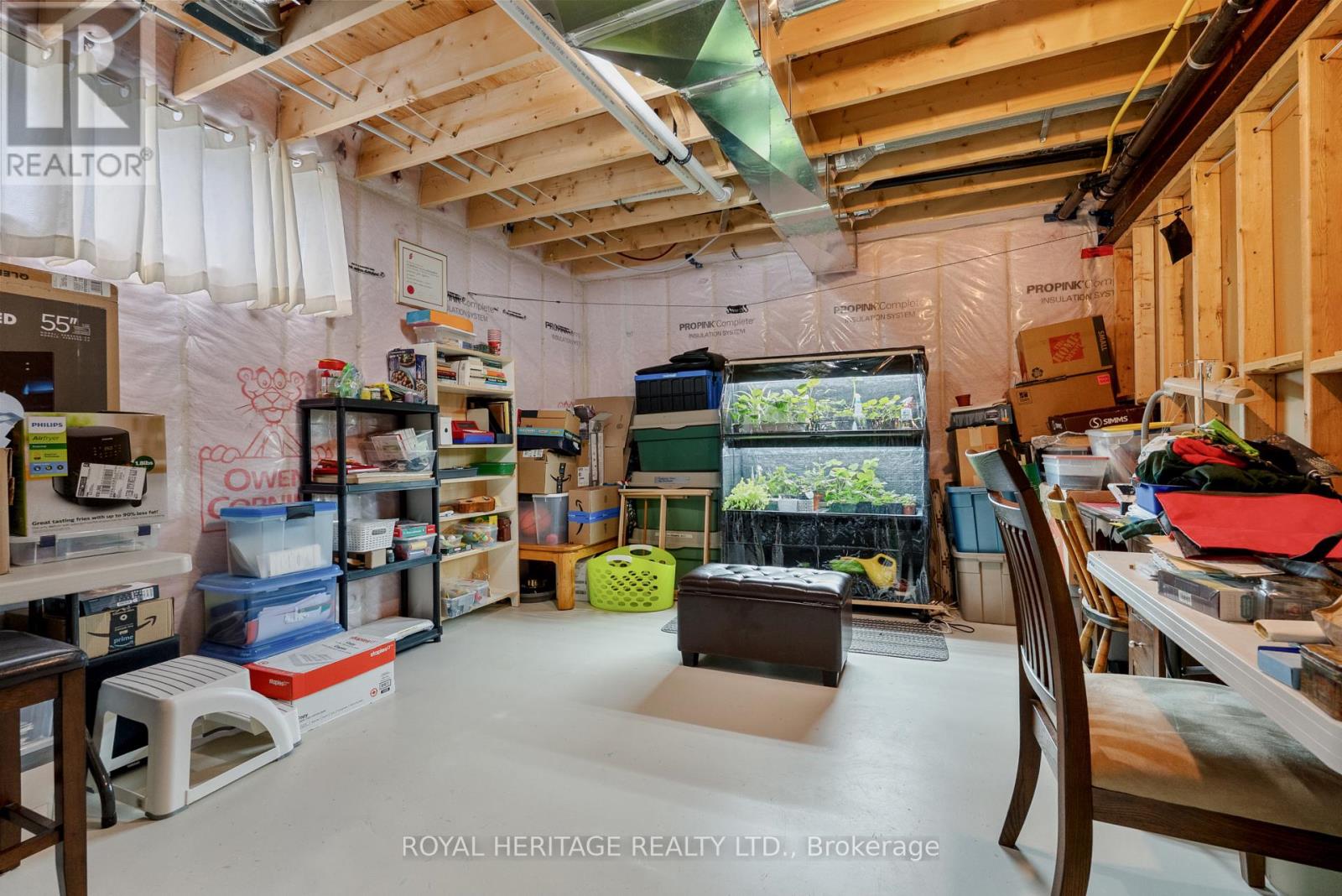 16 Regent Street, Kawartha Lakes (Lindsay), Ontario  K9V 3T7 - Photo 26 - X12140639