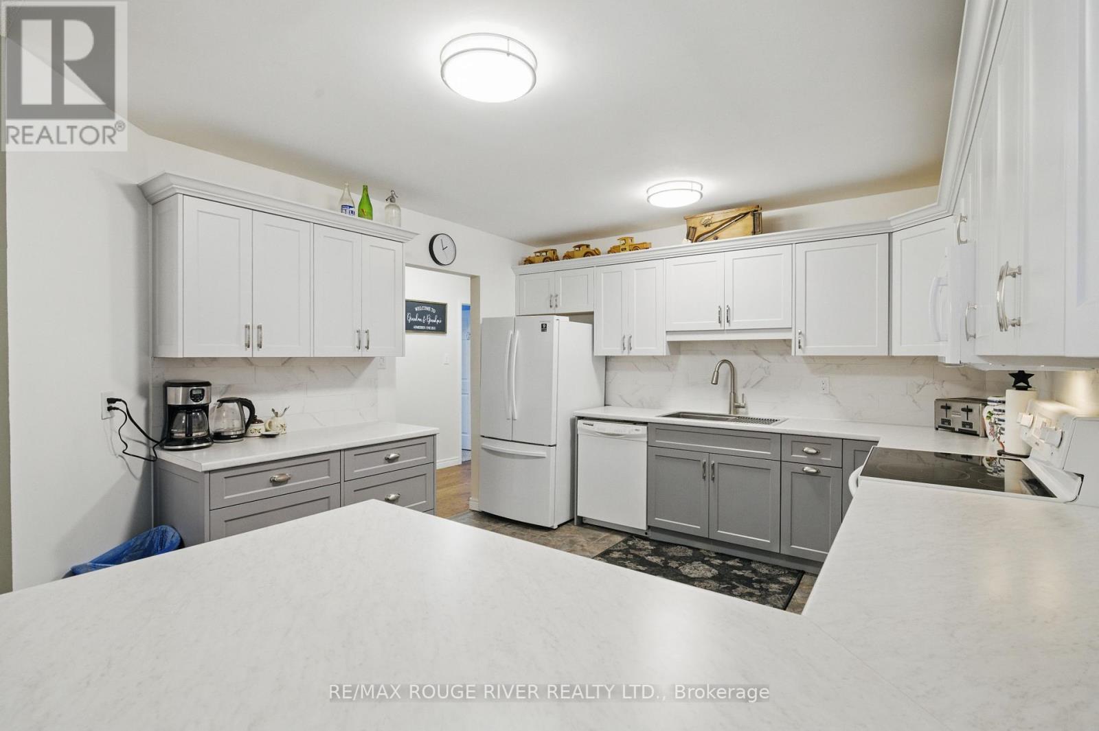 222 - 475 Parkhill Road W, Peterborough Central (North), Ontario  K9H 7M5 - Photo 14 - X12140598