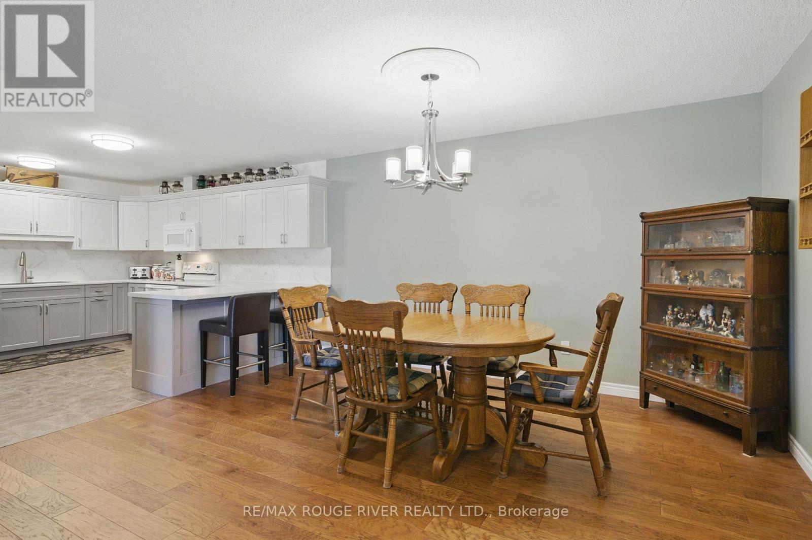 222 - 475 Parkhill Road W, Peterborough Central (North), Ontario  K9H 7M5 - Photo 15 - X12140598