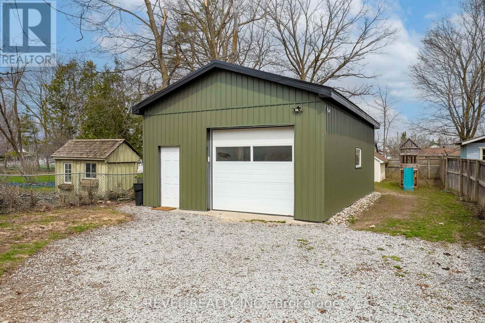 50.5 Regent Street, Kawartha Lakes (Lindsay), Ontario  K9V 3V2 - Photo 43 - X12140851