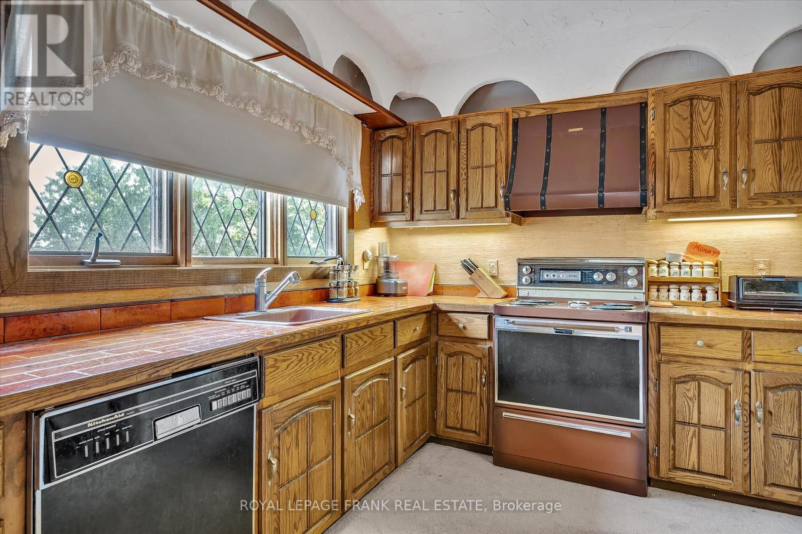 1194 Birchview Road, Douro-Dummer, Ontario  K0L 2H0 - Photo 20 - X12140865