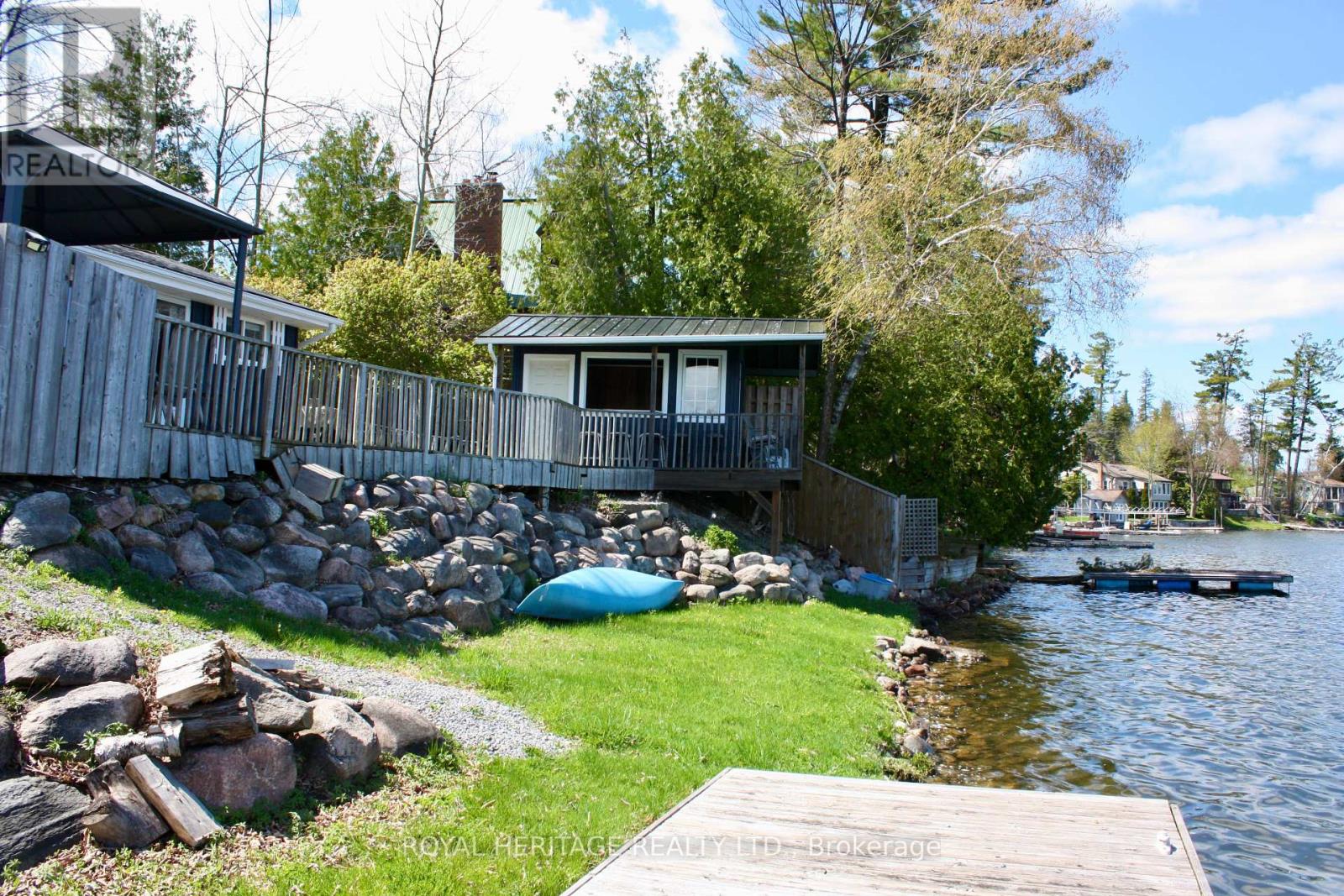 837 Fife's Bay Marina Lane, Selwyn, Ontario  K9J 6X3 - Photo 2 - X12140866