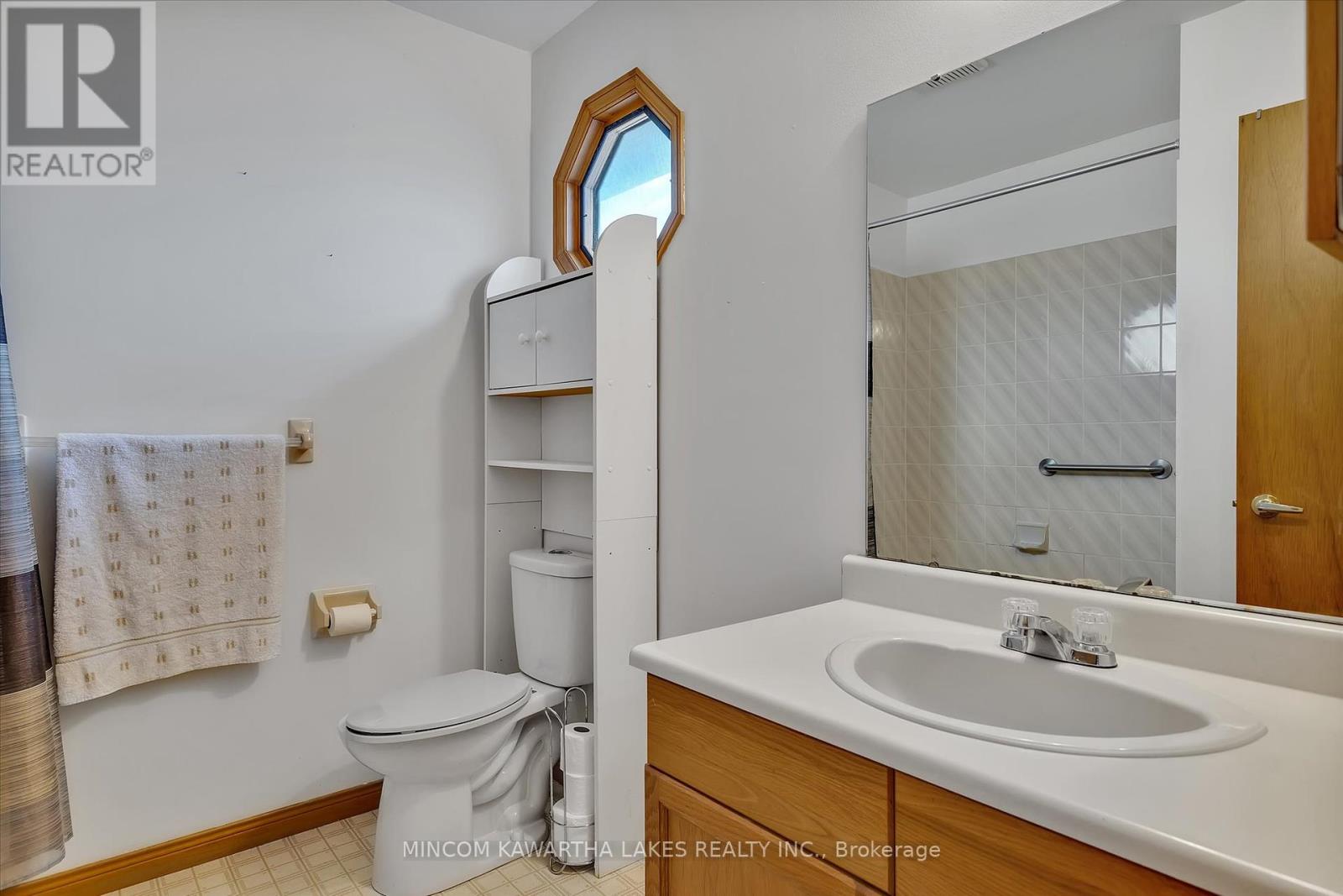 1914 Parkwood Circle, Peterborough West (North), Ontario  K9J 8C6 - Photo 23 - X12141077
