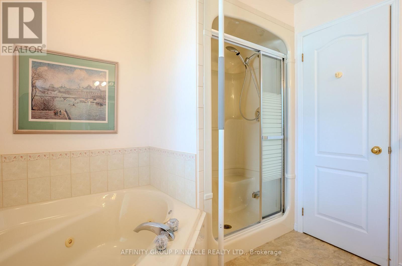 7 Whitney Court N, Kawartha Lakes (Lindsay), Ontario  K9V 6C4 - Photo 21 - X12141168
