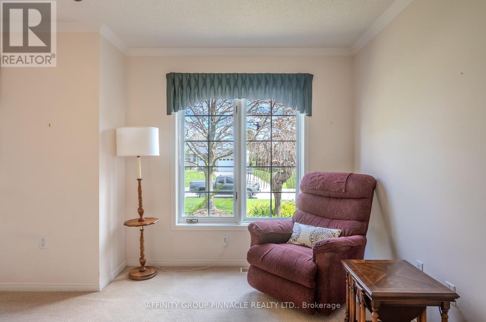 7 Whitney Court N, Kawartha Lakes (Lindsay), Ontario  K9V 6C4 - Photo 22 - X12141168