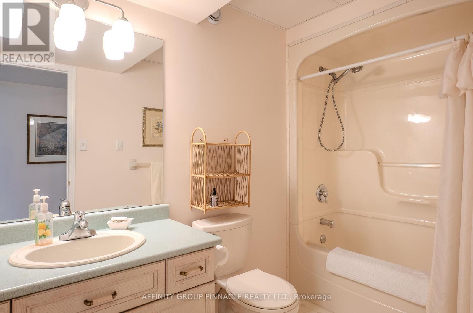 7 Whitney Court N, Kawartha Lakes (Lindsay), Ontario  K9V 6C4 - Photo 27 - X12141168