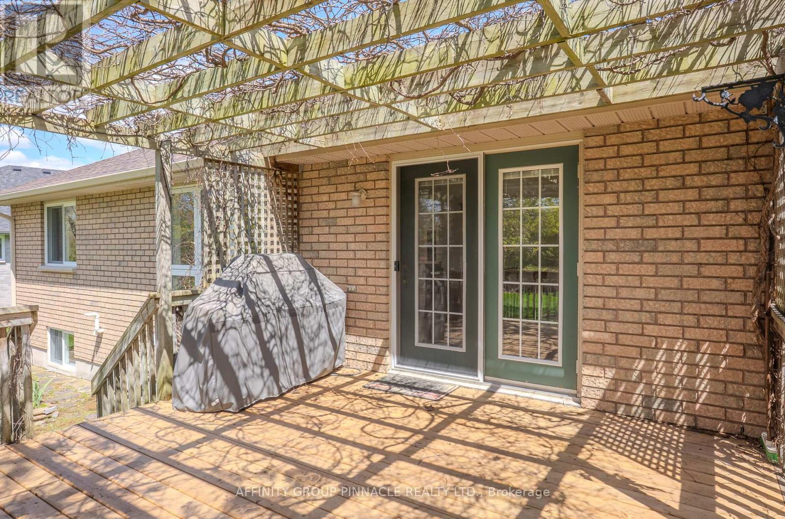 7 Whitney Court N, Kawartha Lakes (Lindsay), Ontario  K9V 6C4 - Photo 40 - X12141168