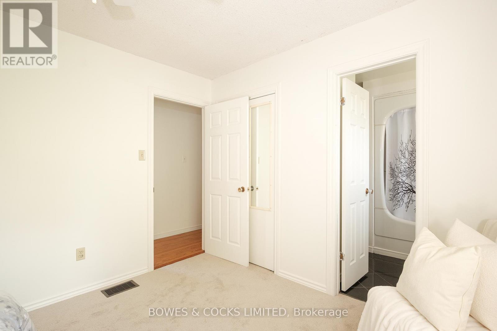 1712 Redwood Drive, Peterborough West (Central), Ontario  K9K 1M3 - Photo 7 - X12141200