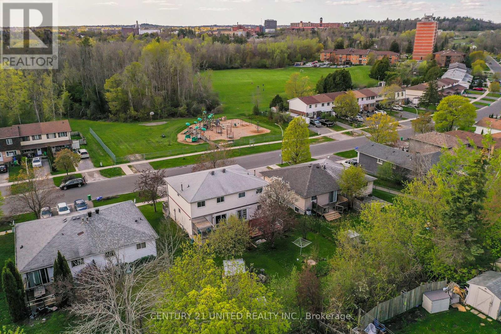 2078 Walker Avenue, Peterborough East (South), Ontario  K9L 1S1 - Photo 28 - X12141261