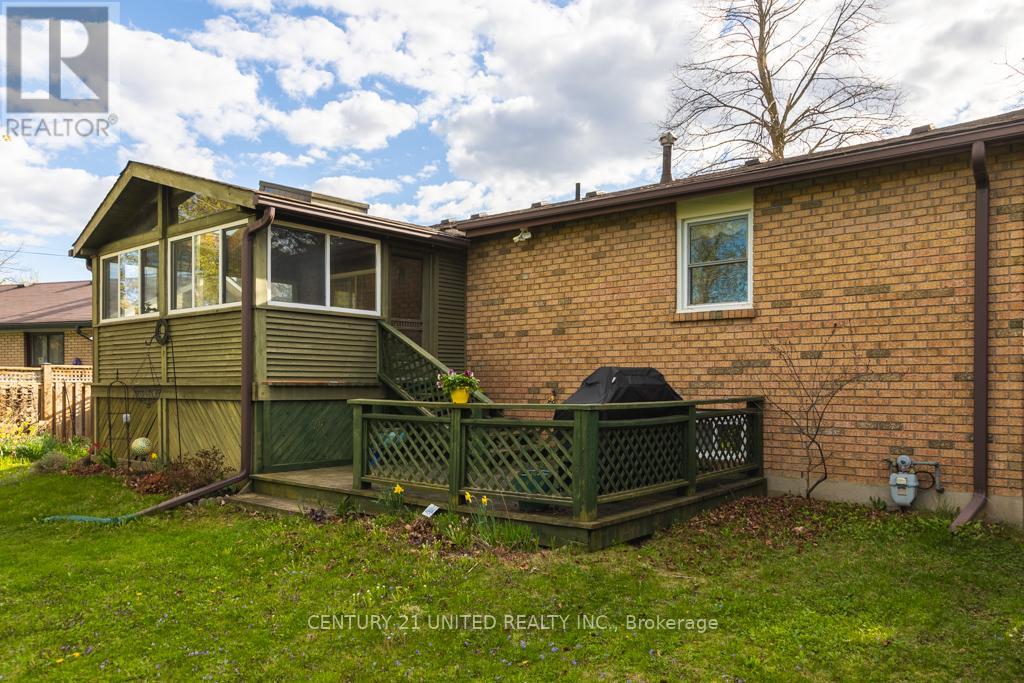 960 Barnardo Avenue, Peterborough North (South), Ontario  K9H 5X1 - Photo 28 - X12141585