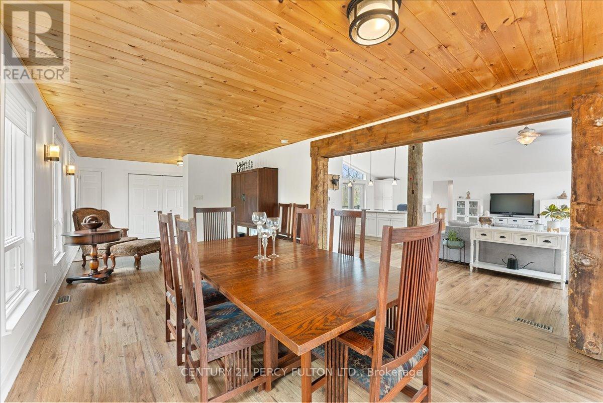 285 Hillside Drive, Trent Hills (Campbellford), Ontario  K0L 1L0 - Photo 15 - X12141546