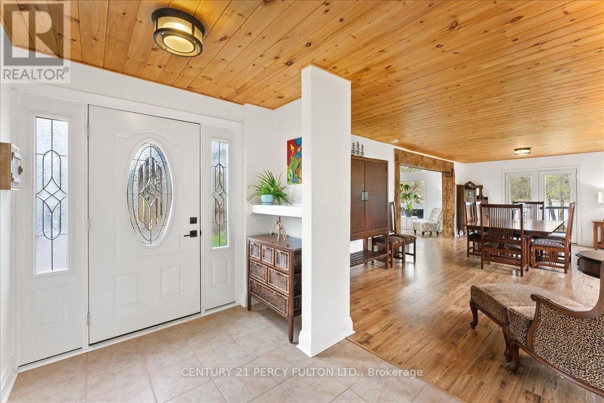 285 Hillside Drive, Trent Hills (Campbellford), Ontario  K0L 1L0 - Photo 17 - X12141546